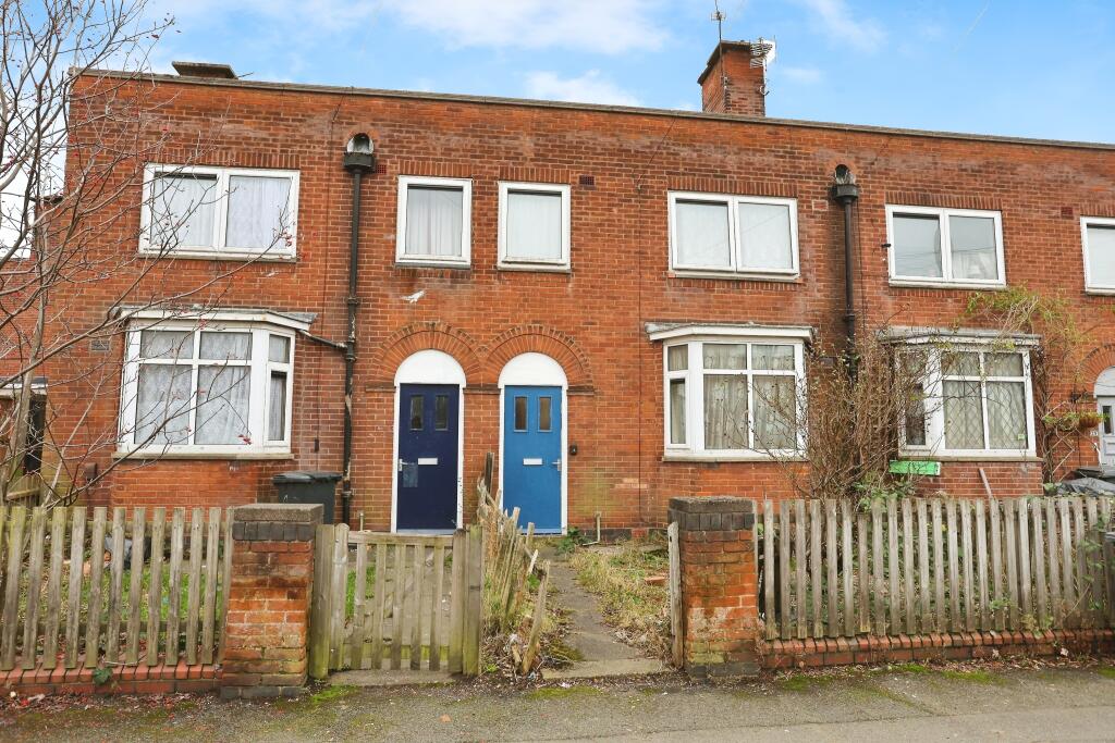 3 bedroom terraced house