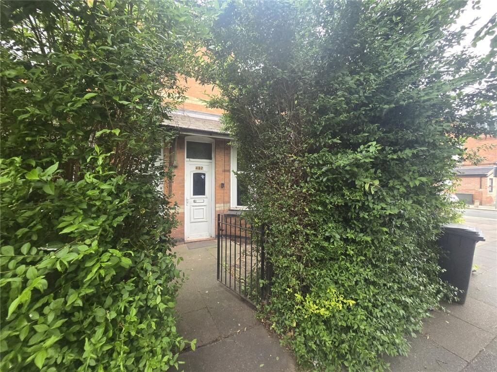 2 bedroom terraced house