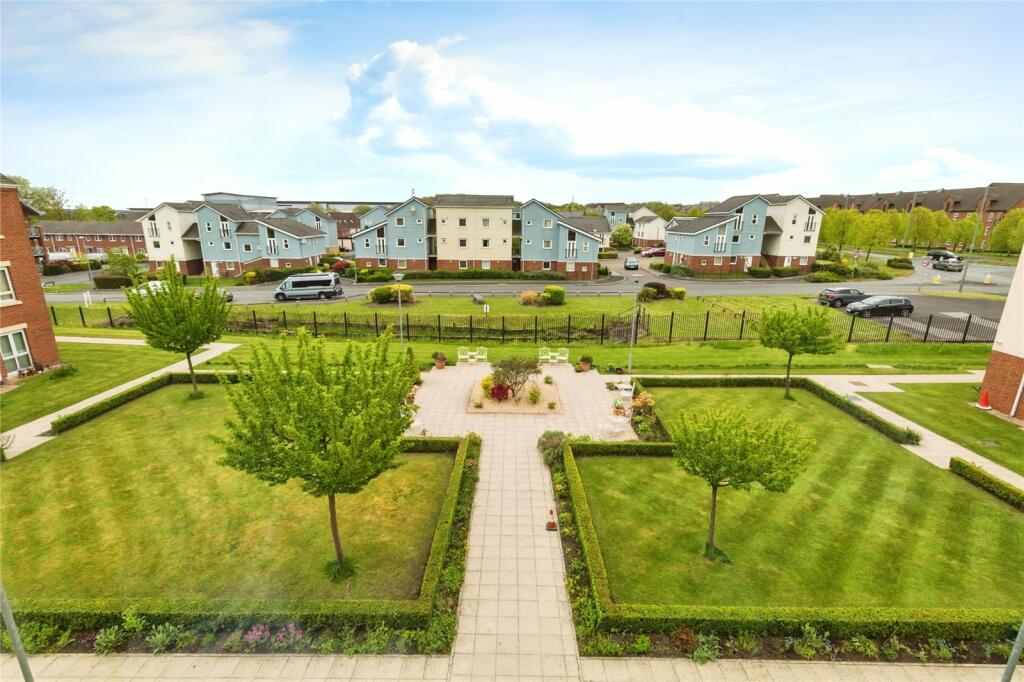 2 bedroom flat for sale in Oakbridge Drive, Buckshaw Village, Chorley, Lancashire, PR7