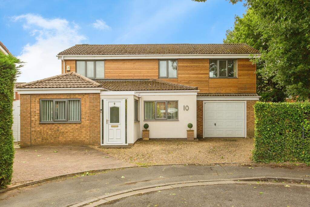 Main image of property: Birchwood, Leyland, Lancashire, PR26