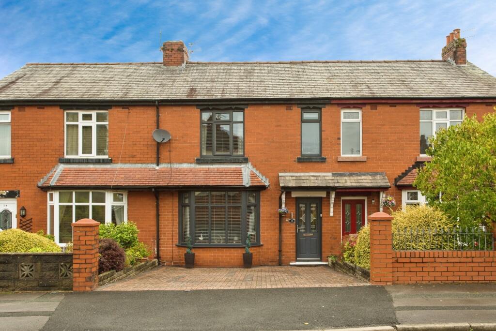 Main image of property: Yewlands Drive, Leyland, Lancashire, PR25