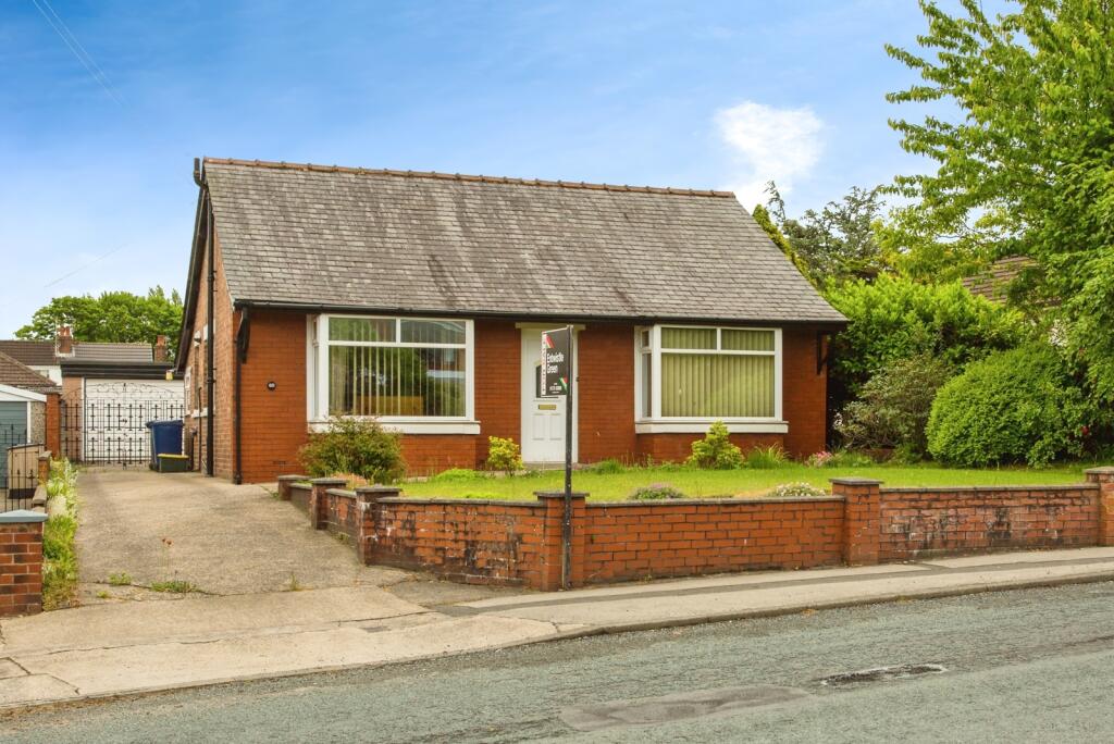 Main image of property: Bent Lane, Leyland, Lancashire, PR25