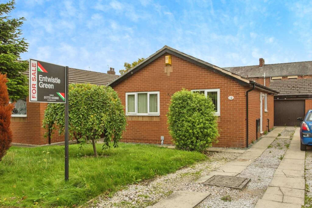 Main image of property: Pasture Field Close, Leyland, Lancashire, PR26