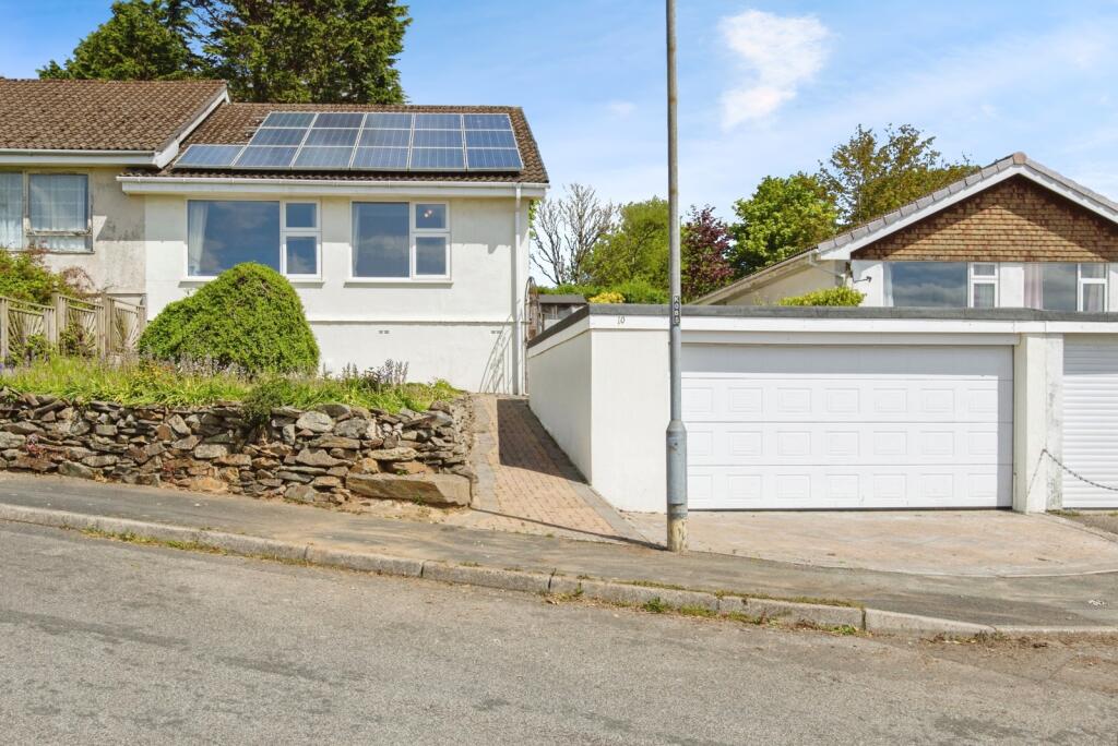 Main image of property: Higher Glen Park, LISKEARD, Cornwall, PL14