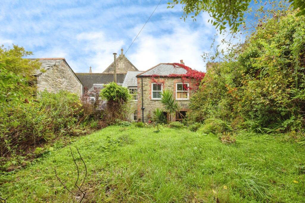Main image of property: Barras Place, LISKEARD, Cornwall, PL14