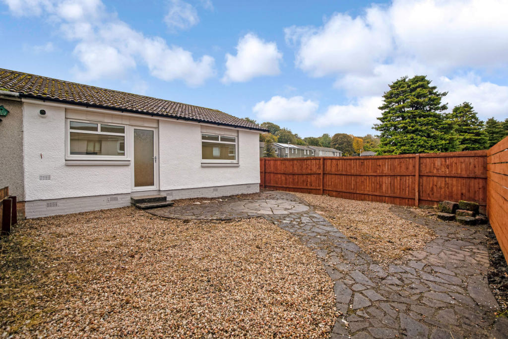 1 bedroom bungalow for sale in Deanswood Park, Livingston, West Lothian, EH54