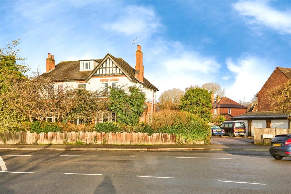 Main image of property: Nottingham Road, Long Eaton, Nottingham, Derbyshire, NG10