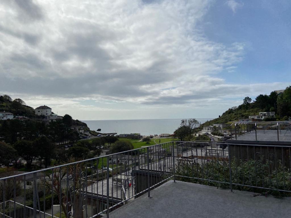 2 bedroom bungalow for sale in Hillside Villas, Millendreath, Looe, Cornwall, PL13
