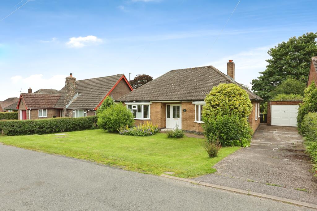 3 bedroom bungalow for sale in Brick Kiln Lane, Shepshed, Loughborough
