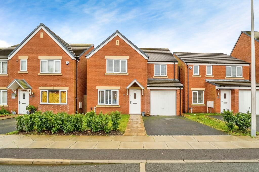 4 bedroom detached house for sale in Goldcrest Road, Maghull, Liverpool