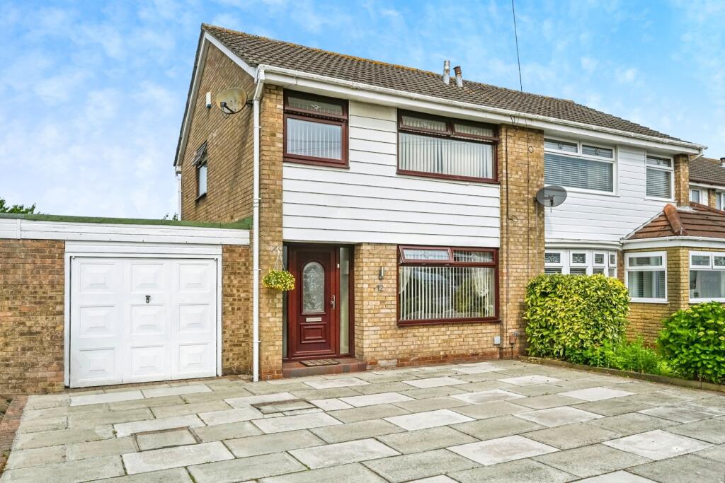 Main image of property: Stangate, Liverpool, Merseyside, L31