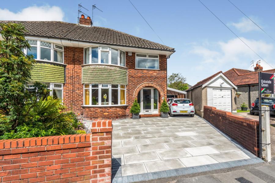 4 bedroom semidetached house for sale in Deyes Lane, Liverpool