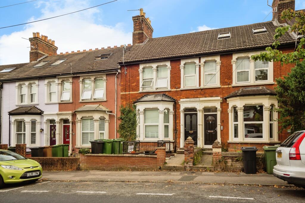 Main image of property: Hastings Road, Maidstone, Kent, ME15