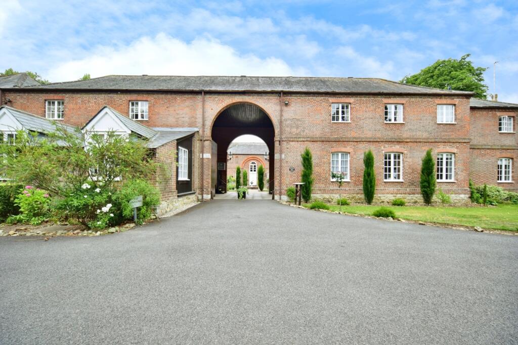 Main image of property: Barham Mews, Teston, Maidstone, Kent, ME18