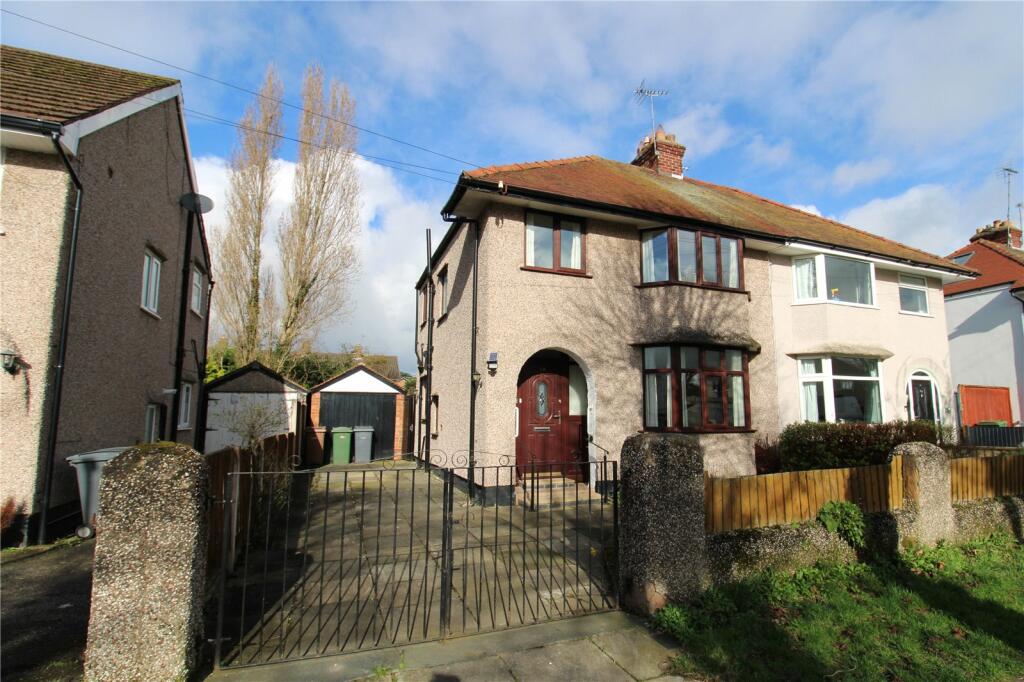 3 bedroom semidetached house for sale in Warwick Road, Upton, Wirral, CH49