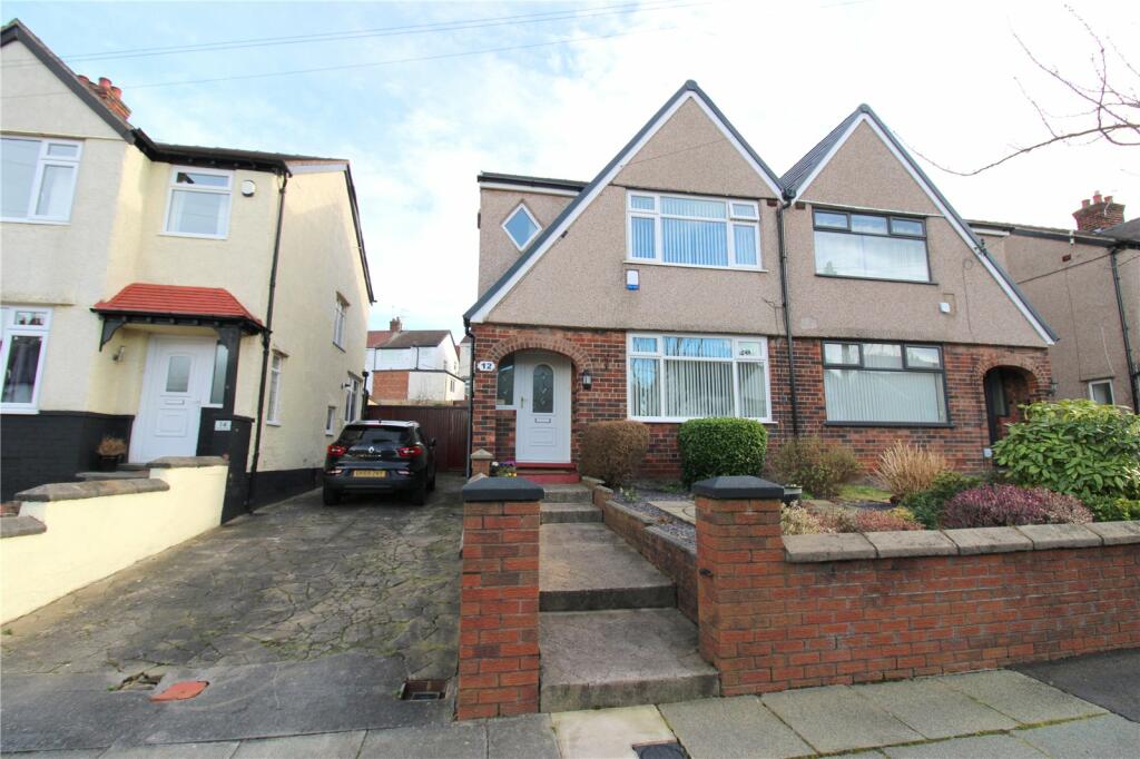 3 bedroom semidetached house for sale in Bletchley Avenue, Wallasey