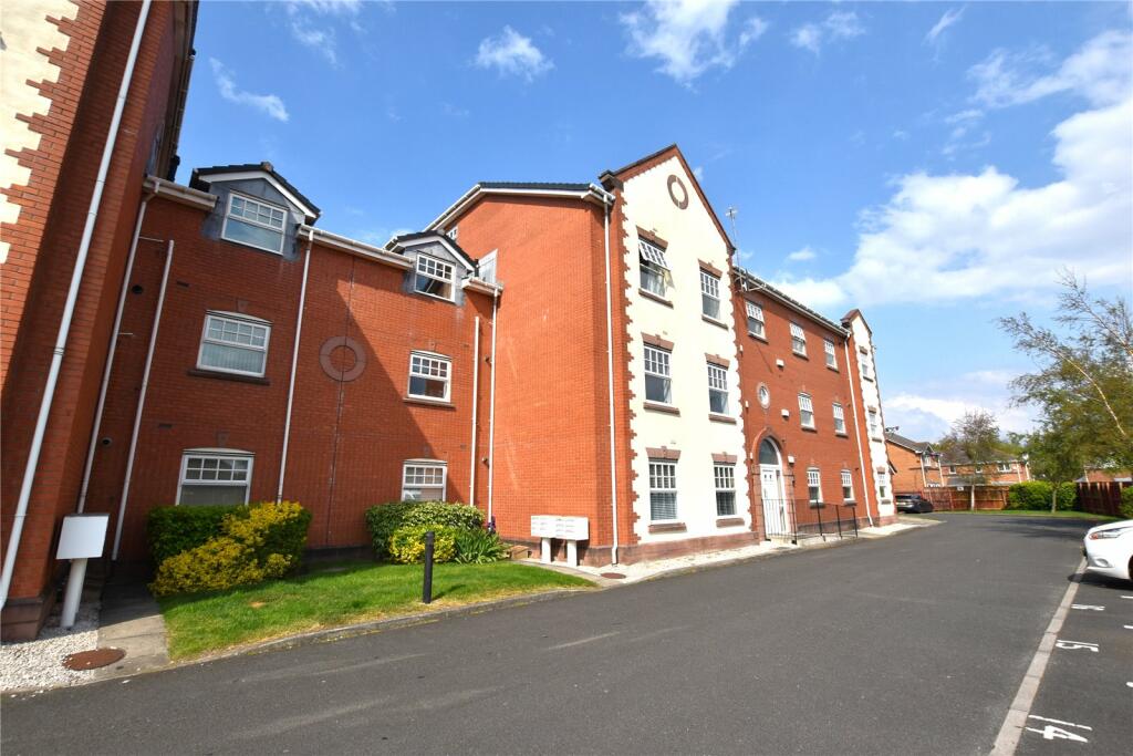2 bedroom apartment for sale in Leasowe Road, Moreton, Wirral, CH46