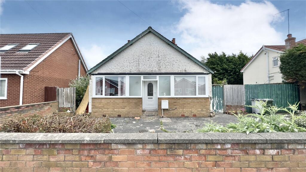 Main image of property: Arrowe Avenue, Moreton, Wirral, CH46