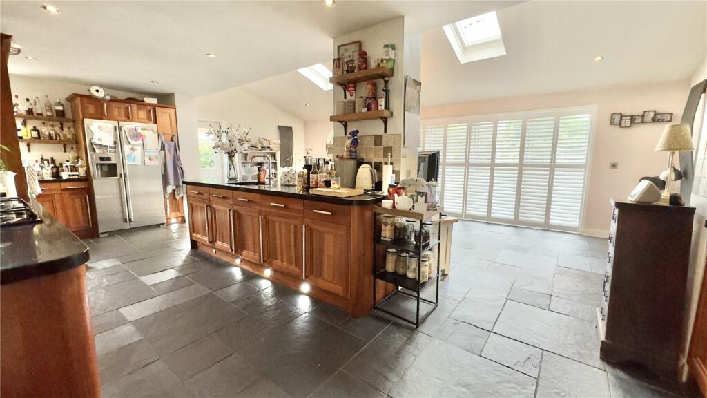 Additional property image - Fulford Park, Moreton, Wirral, CH46
