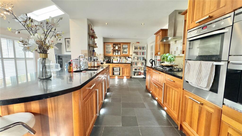 Additional property image - Fulford Park, Moreton, Wirral, CH46
