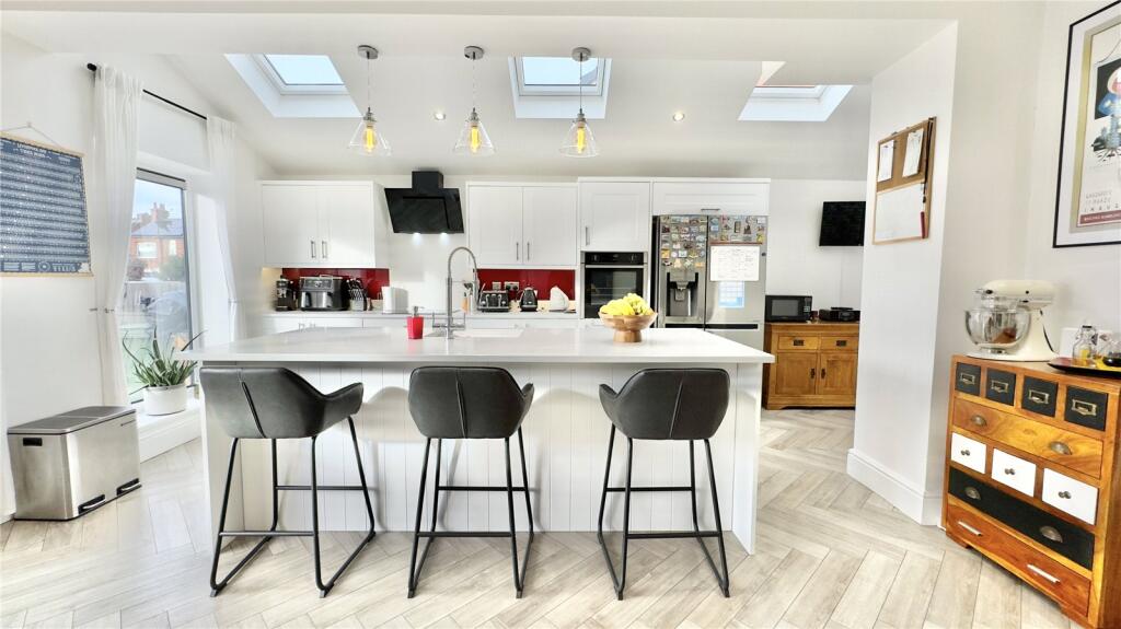 Additional property image - Knutsford Road, Moreton, Wirral, CH46