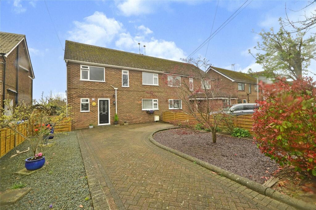 3 bedroom semidetached house for sale in Littlestone Road, Littlestone