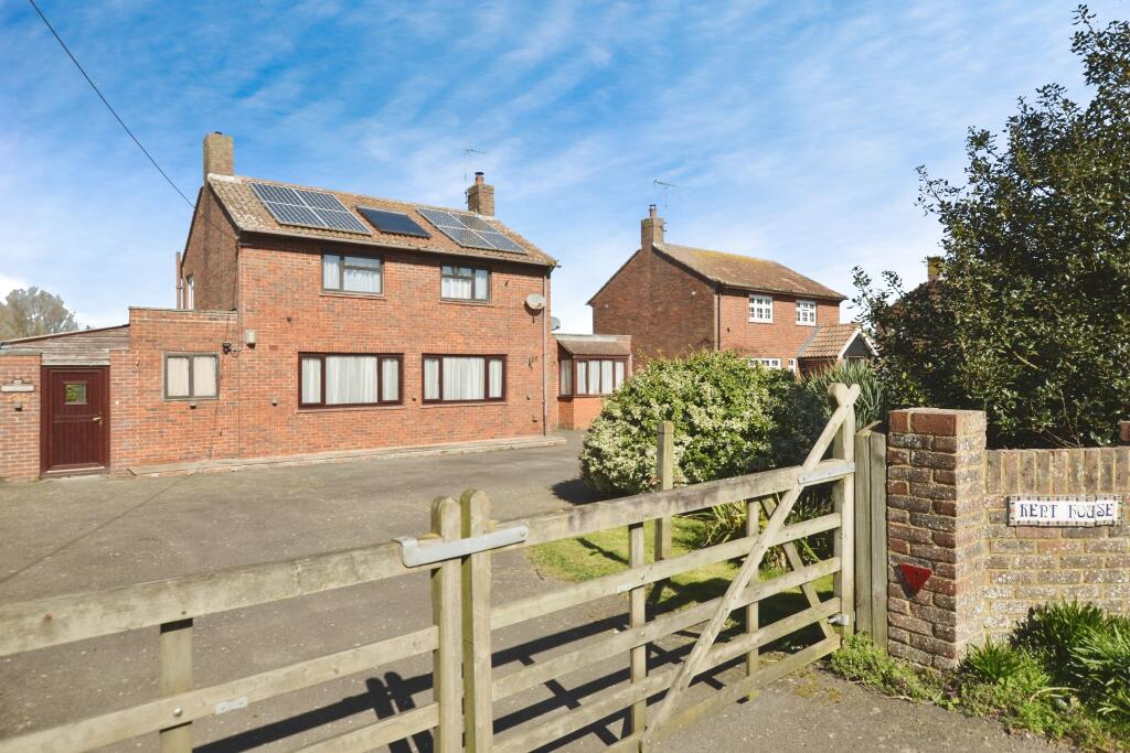Main image of property: Fairfield Road, NEW ROMNEY, Kent, TN28