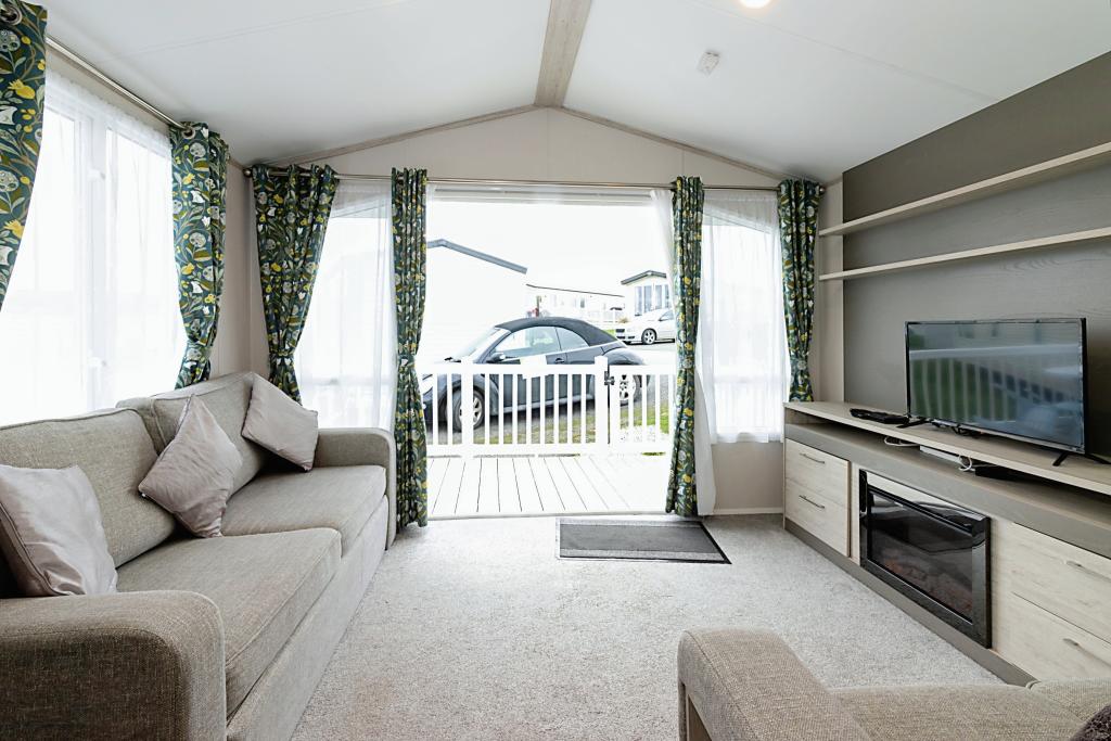 2 bedroom mobile home for sale in Newquay Bay Resort, Newquay Bay ...