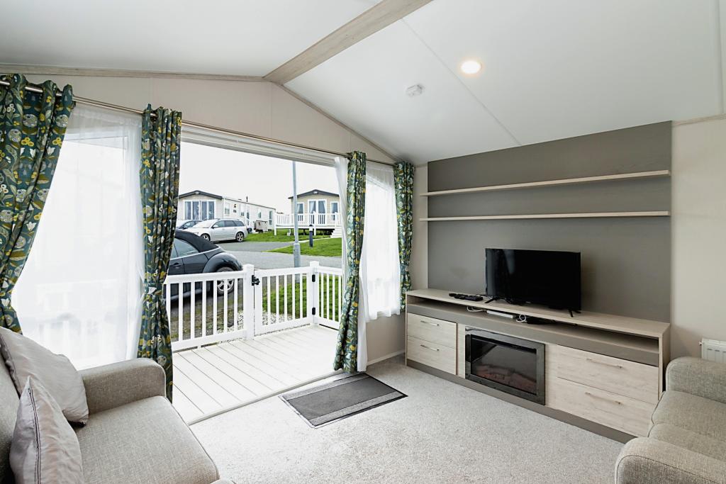 2 bedroom mobile home for sale in Newquay Bay Resort, Newquay Bay