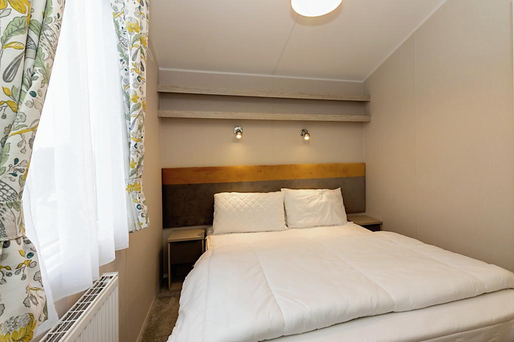 2 bedroom mobile home for sale in Newquay Bay Resort, Newquay Bay