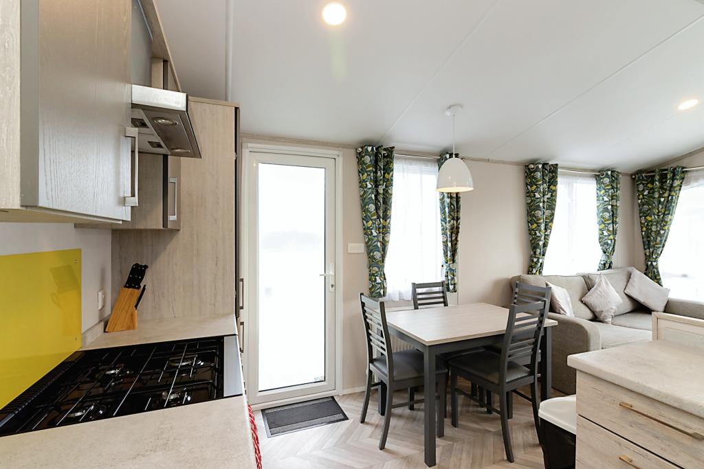 2 bedroom mobile home for sale in Newquay Bay Resort, Newquay Bay