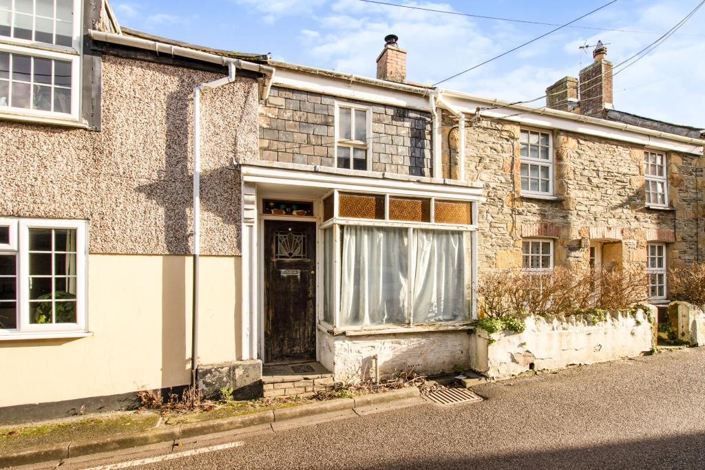 1 bedroom terraced house for sale in Church Street, St Columb Minor