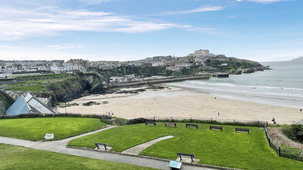 1 bedroom flat for sale in Penhaven Court, Newquay, Cornwall, TR7