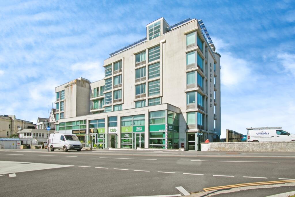 Main image of property: Narrowcliff, Newquay, Cornwall, TR7
