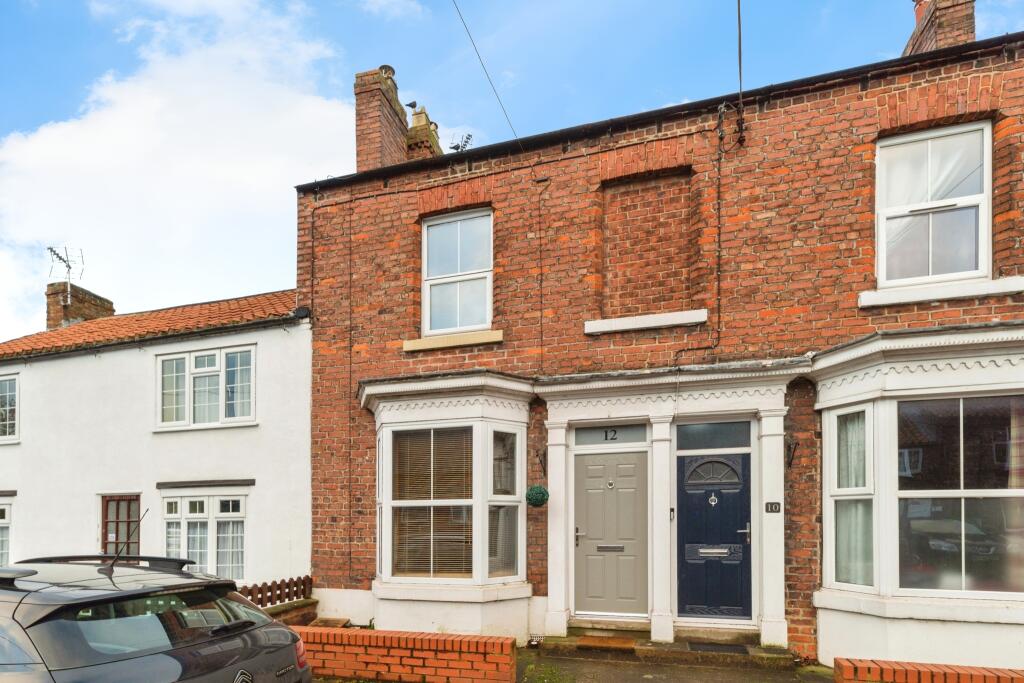 2 bedroom terraced house for sale in Northallerton Road, Brompton