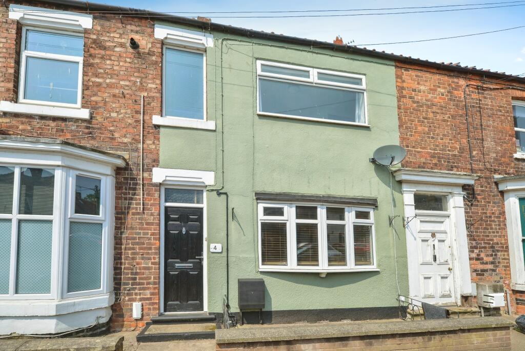 2 bedroom terraced house for sale in Northallerton Road, NORTHALLERTON