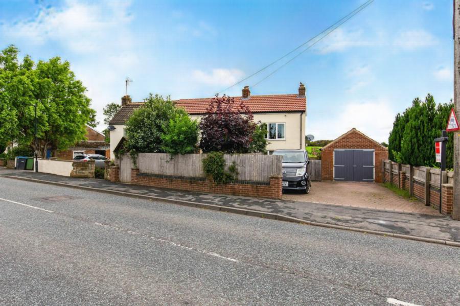 3 Bedroom Semi Detached House For Sale In Morton On Swale