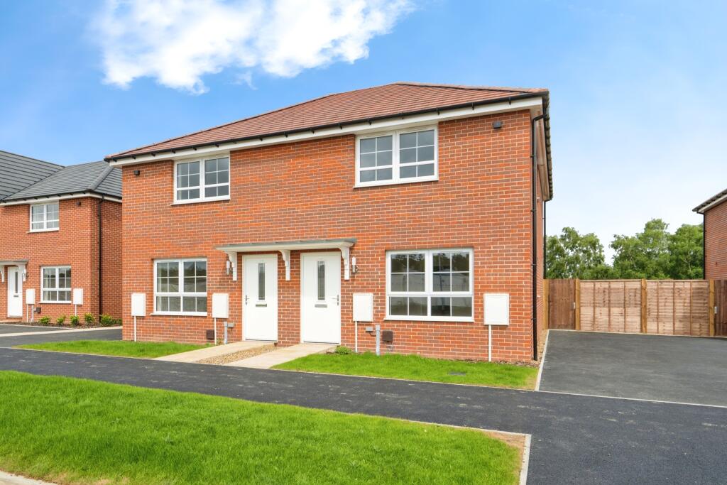 3 bedroom end of terrace house for sale in Salhouse Road, Rackheath
