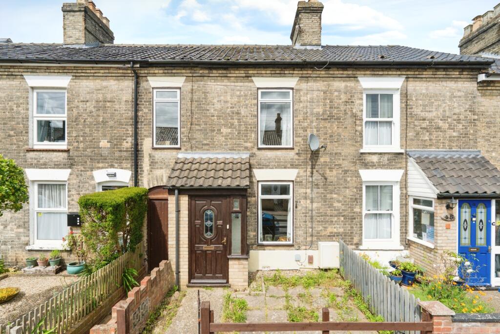 3 bedroom terraced house for sale in Lindley Street, Norwich, Norfolk, NR1