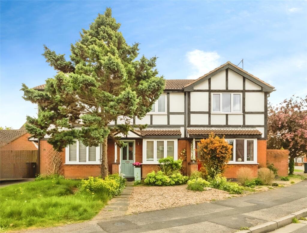Main image of property: Tudor Close, Colwick, Nottingham, Nottinghamshire, NG4