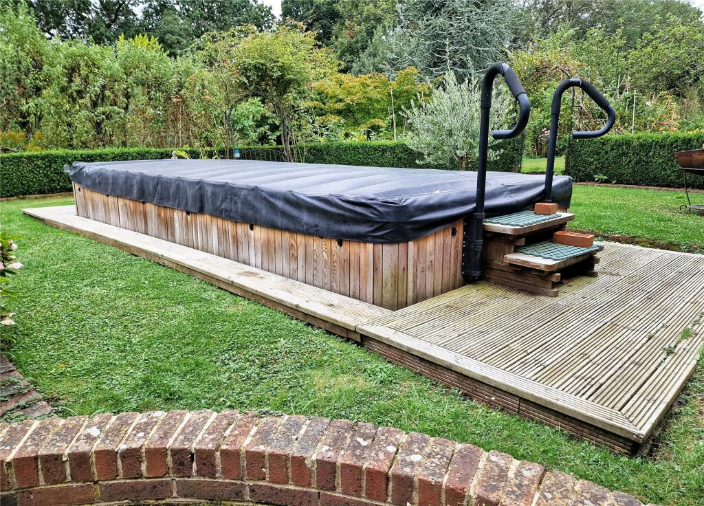 Additional property image - Orchard Grove, Orpington