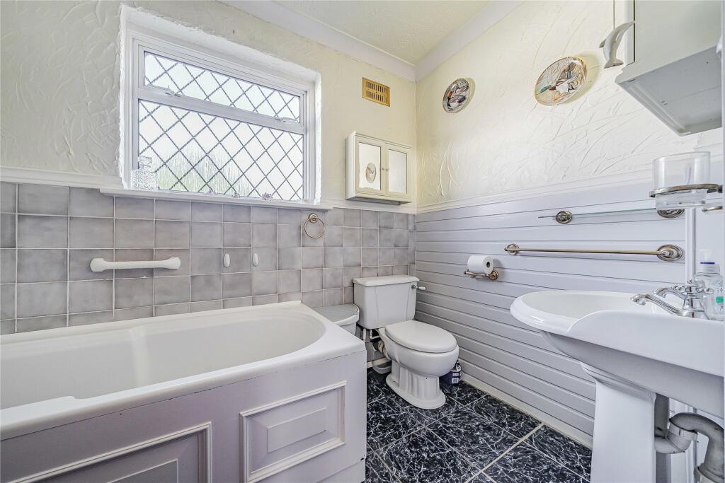 Additional property image - Waldens Close, Orpington