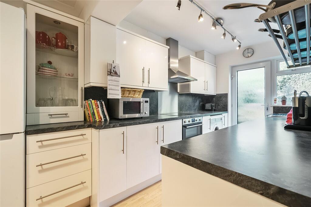 Additional property image - Glendower Crescent, Orpington