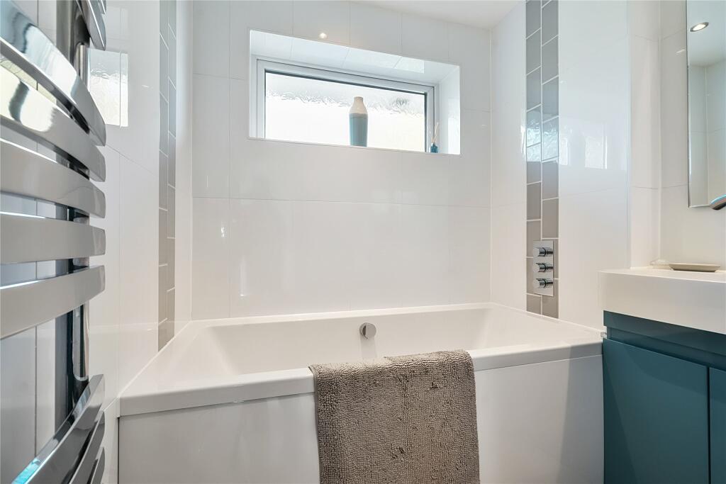 Additional property image - Glendower Crescent, Orpington