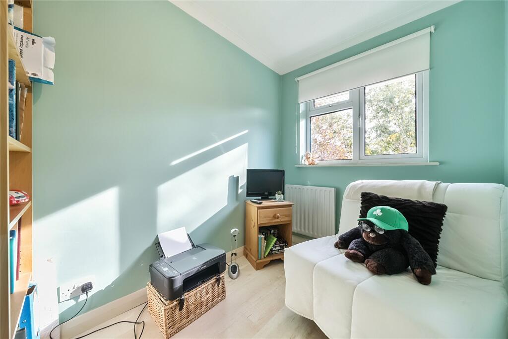 Additional property image - Glendower Crescent, Orpington
