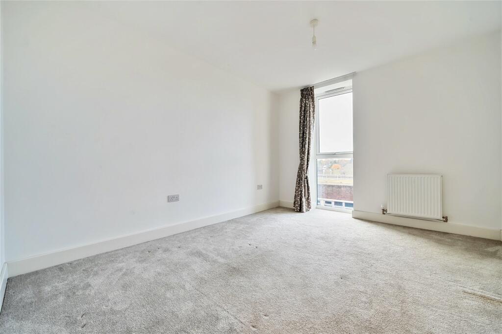 Additional property image - Homefield Rise, Orpington