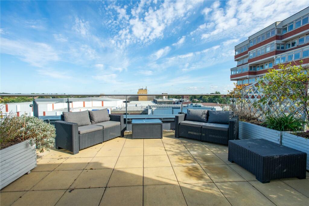 Additional property image - Homefield Rise, Orpington