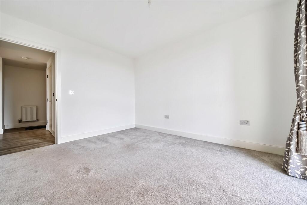 Additional property image - Homefield Rise, Orpington