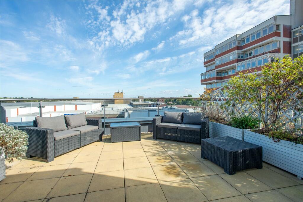 Additional property image - Homefield Rise, Orpington