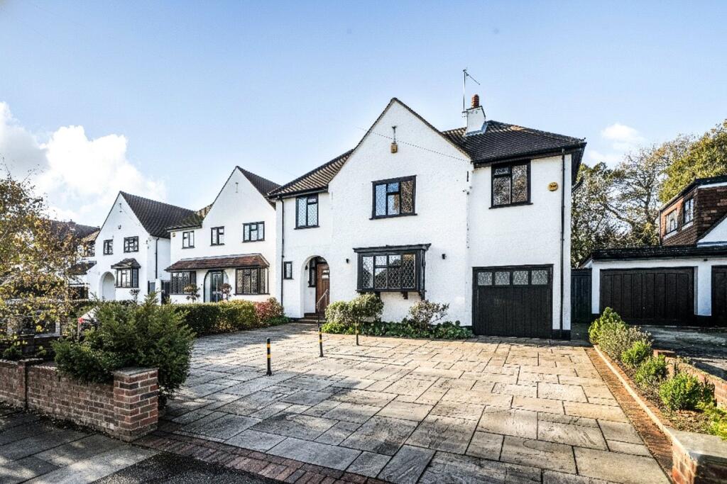 Main image of property: Lynwood Grove, Orpington